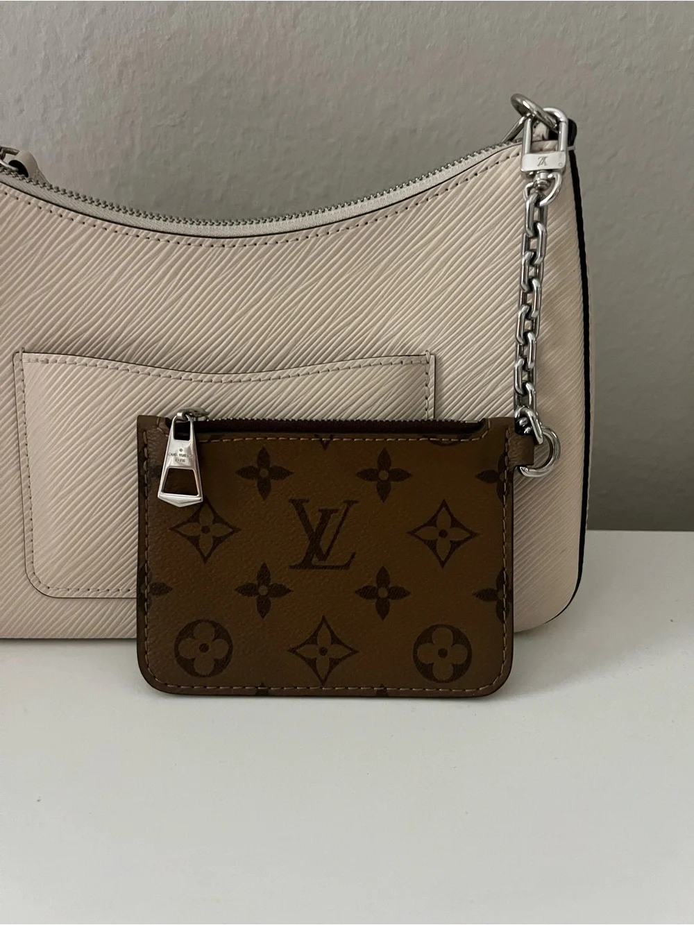 Louis Vuitton Cream Epi Leather Shoulder Pochette with Silver Chain